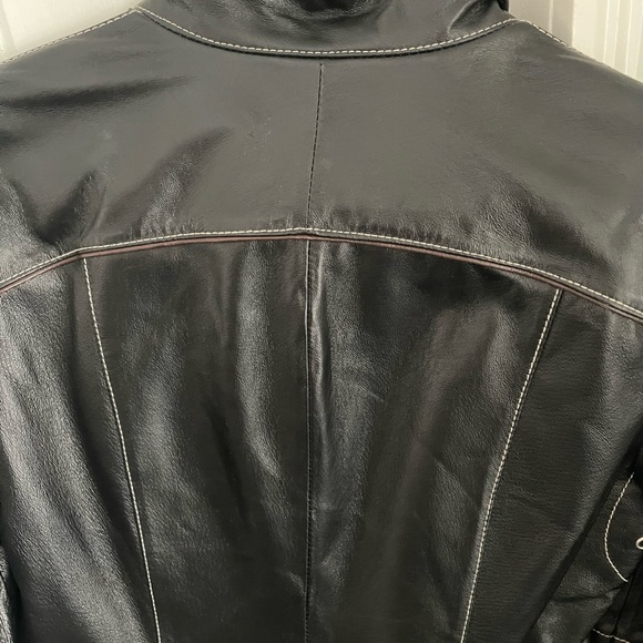 Leather Jacket - Picture 4 of 6